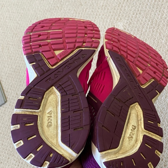 Brooks Women's Fuchsia and Purple Athletic Shoes - Picture 5 of 7